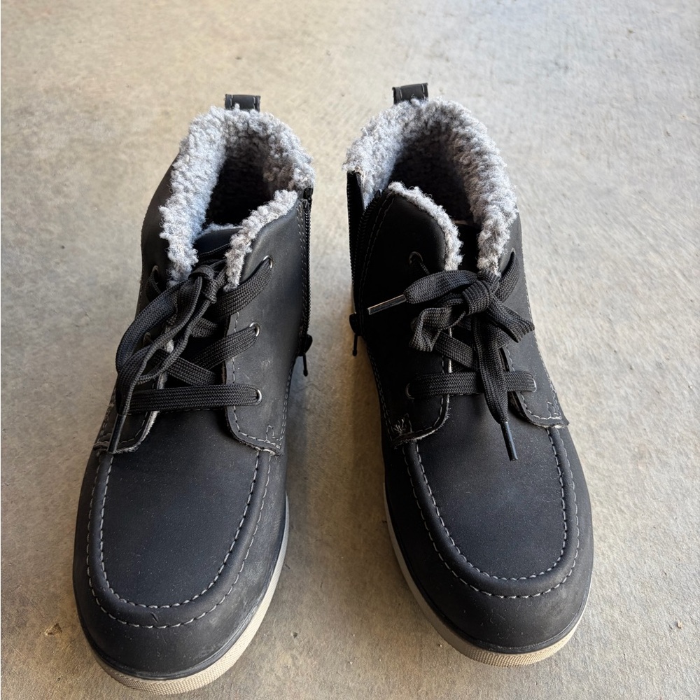 Eddie Bauer Black Kids Boots, size 3